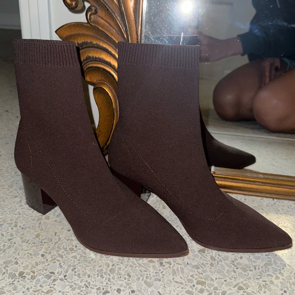 Aldo Women's Brown sock ankle booties